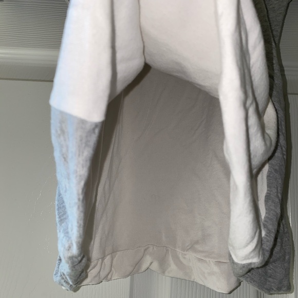 Arden B shirt with open shoulders - Picture 3 of 4